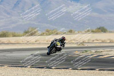 media/Dec-06-2025-CVMA (Sat) [[4a896cc04c]]/Race 8- Formula 40 MW and LW/